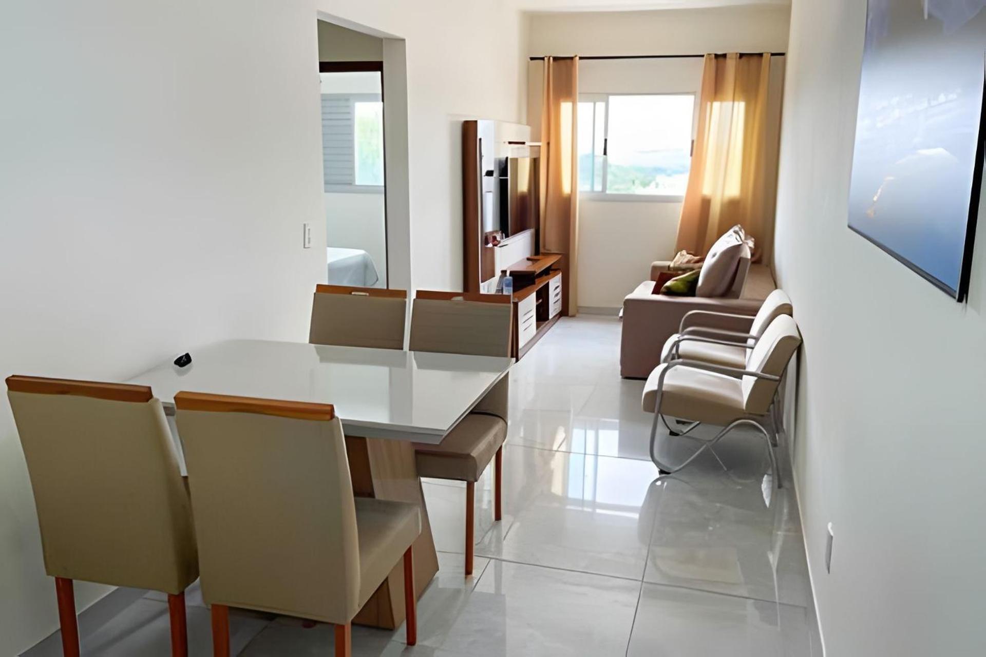 202- Apartamento De 2 Quartos Para Ate 5 Hospedes Patos de Minas Exterior foto